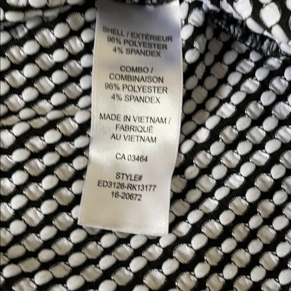 U neck top - Picture 6 of 7